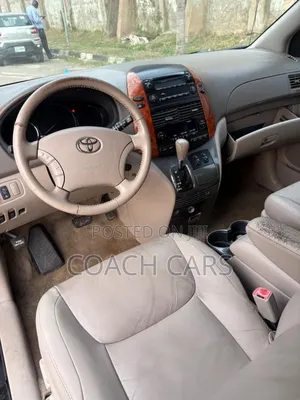 Toyota Sienna XLE 2008 Black