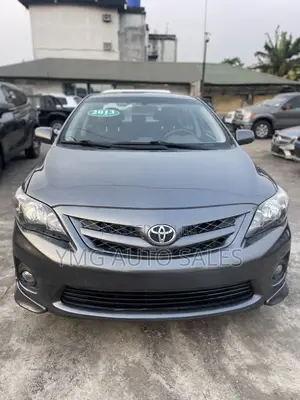 Toyota Corolla 2013 Black
