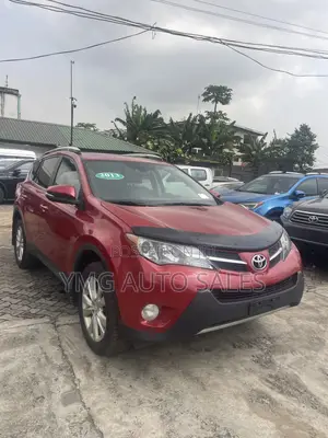 Toyota RAV4 2013 Red