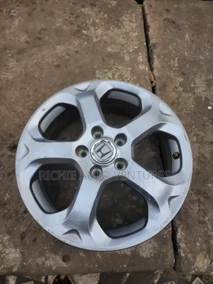 17inch Honda Pencil Color Rim.