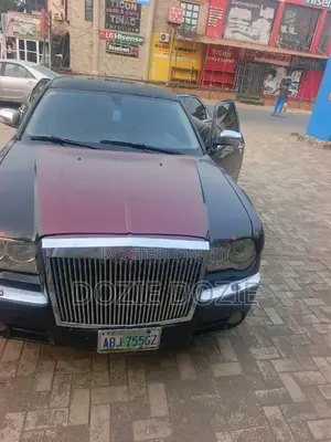 Chrysler 300C 2010 Black