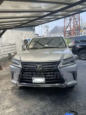 Lexus LX 2017 Silver