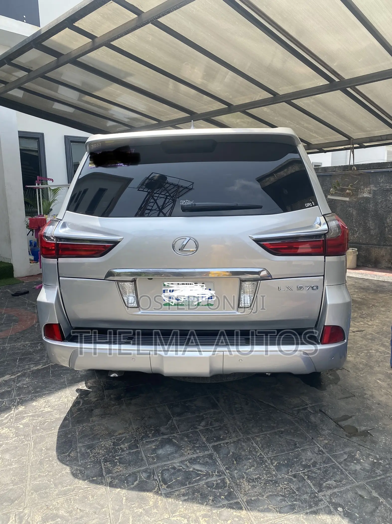 Lexus LX 2017 Silver