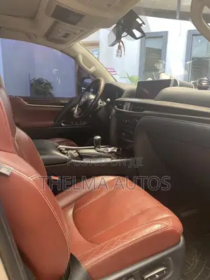 Lexus LX 2017 Silver