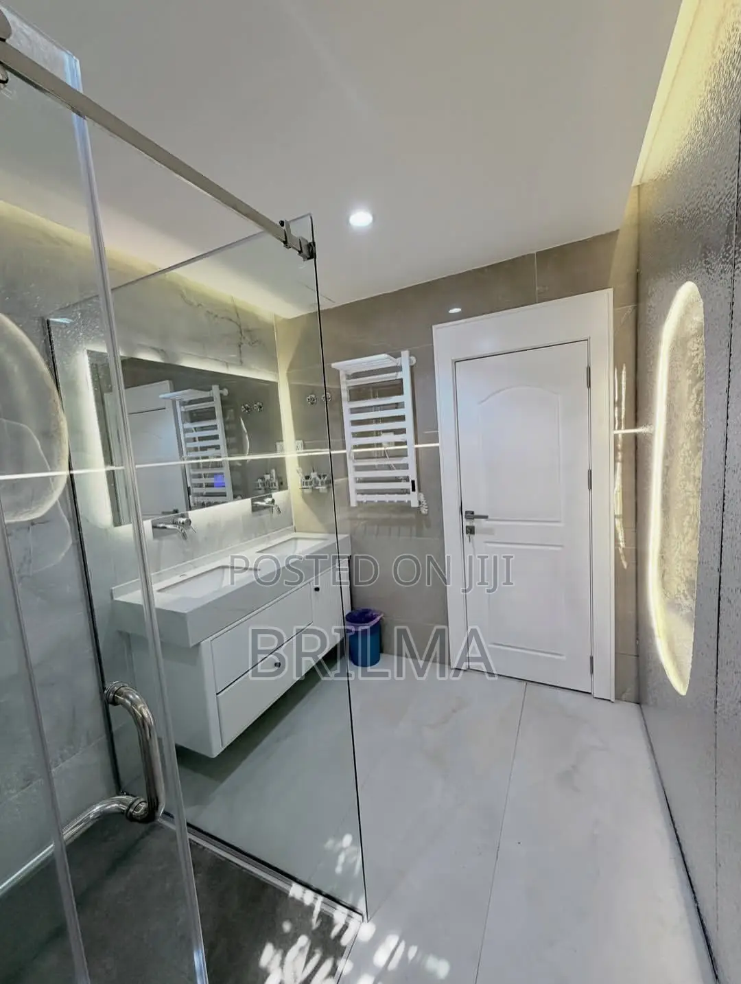 3 Bedroom Apartment Available For Shortlet