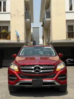 Mercedes-Benz GLE-Class GLE 350d 4MATIC 2016 Red