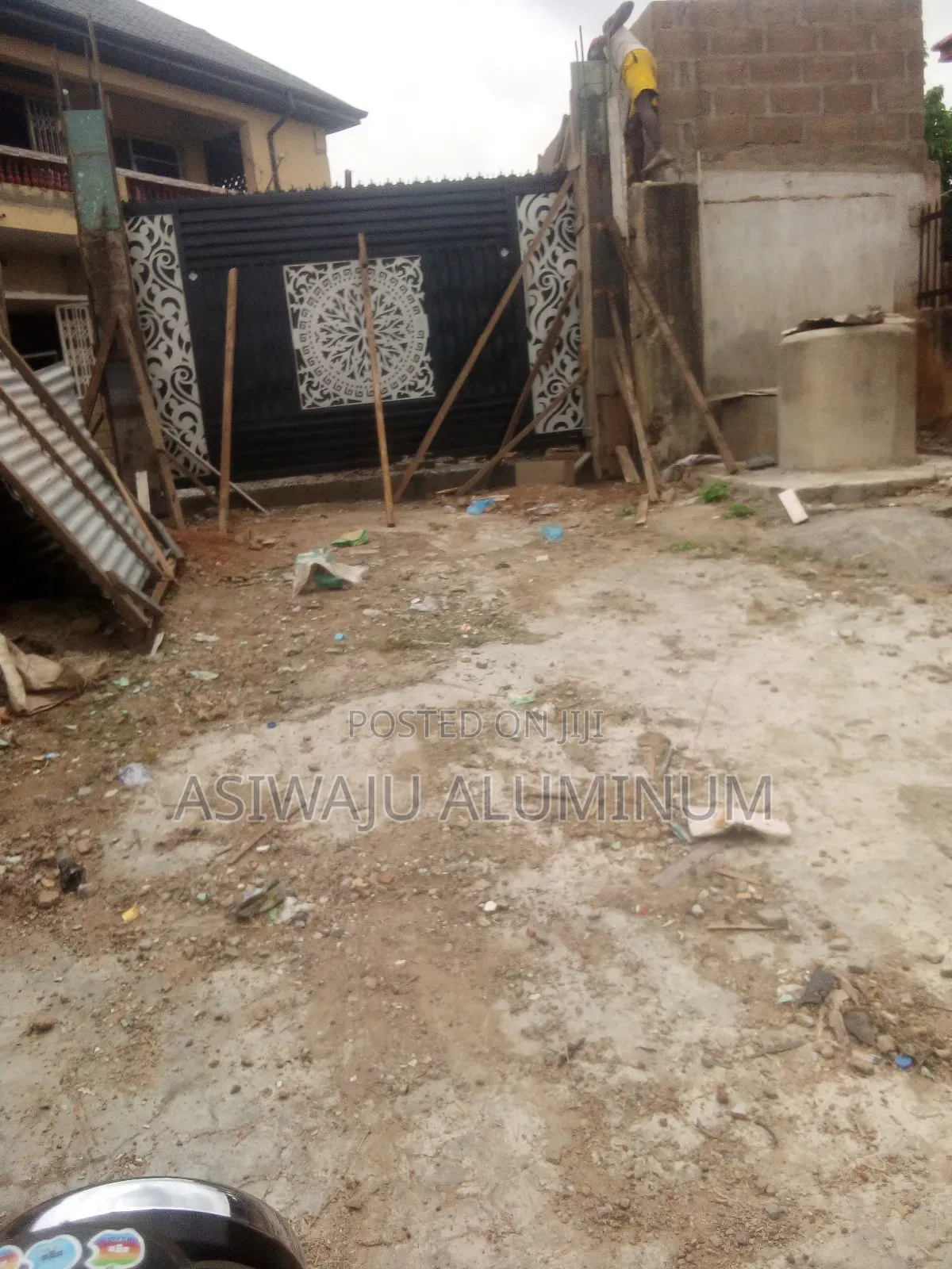 Iron Gate Fabricating and Installation