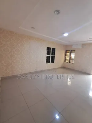 2bdrm Block of Flats in Magodo Phase 2 for rent