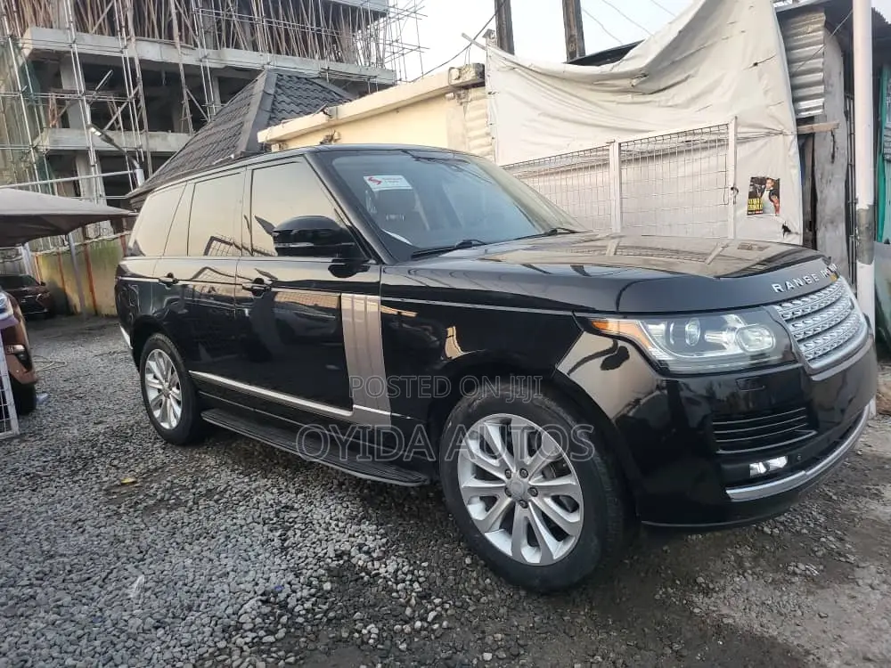 Land Rover Range Rover Vogue 2014 Black