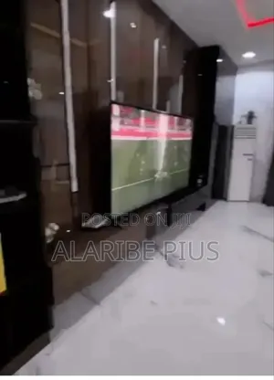 Furnished 6bdrm Duplex in Estate, Idu Industrial for sale
