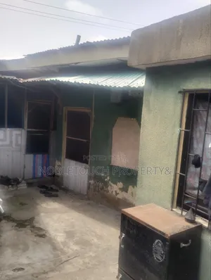 3bdrm Bungalow in Festac Town Lagos for sale