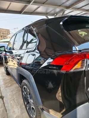 Toyota RAV4 Adventure 2021 Black