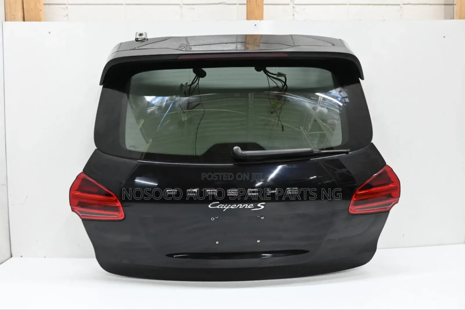 Back Boot Porsche Cayenne 2016