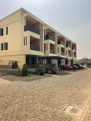 4bdrm Duplex in Life Camp for sale