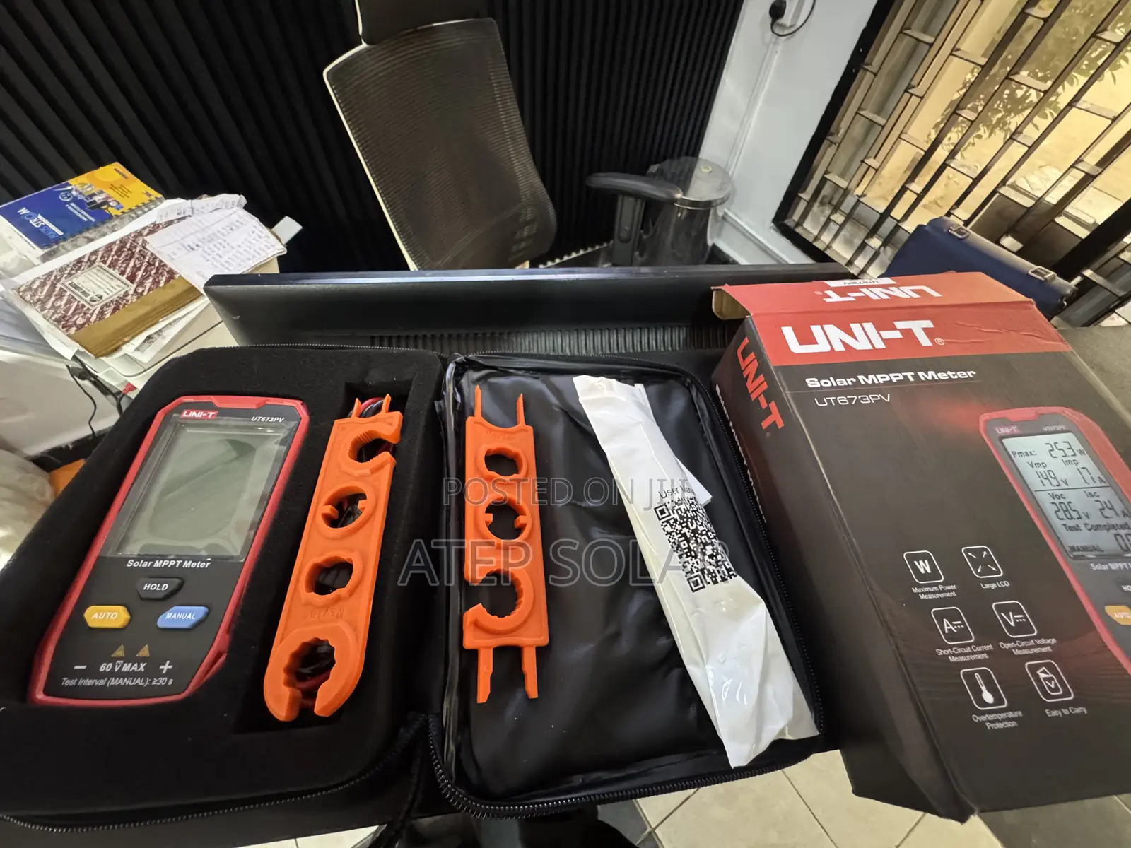 Uni-T Solar MPPT Meter