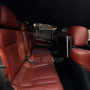 Lexus LX 570 AWD 2016 Black