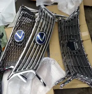 Front Grill Rx 350 2015 Le and Se