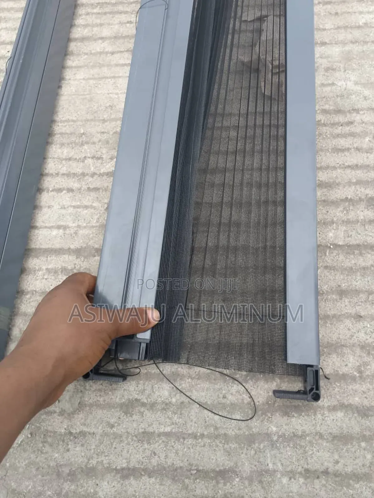 Aluminum Blind Net Installation