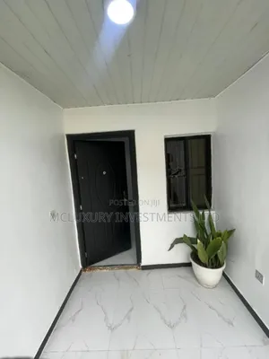 2bdrm Bungalow in Lekki for rent