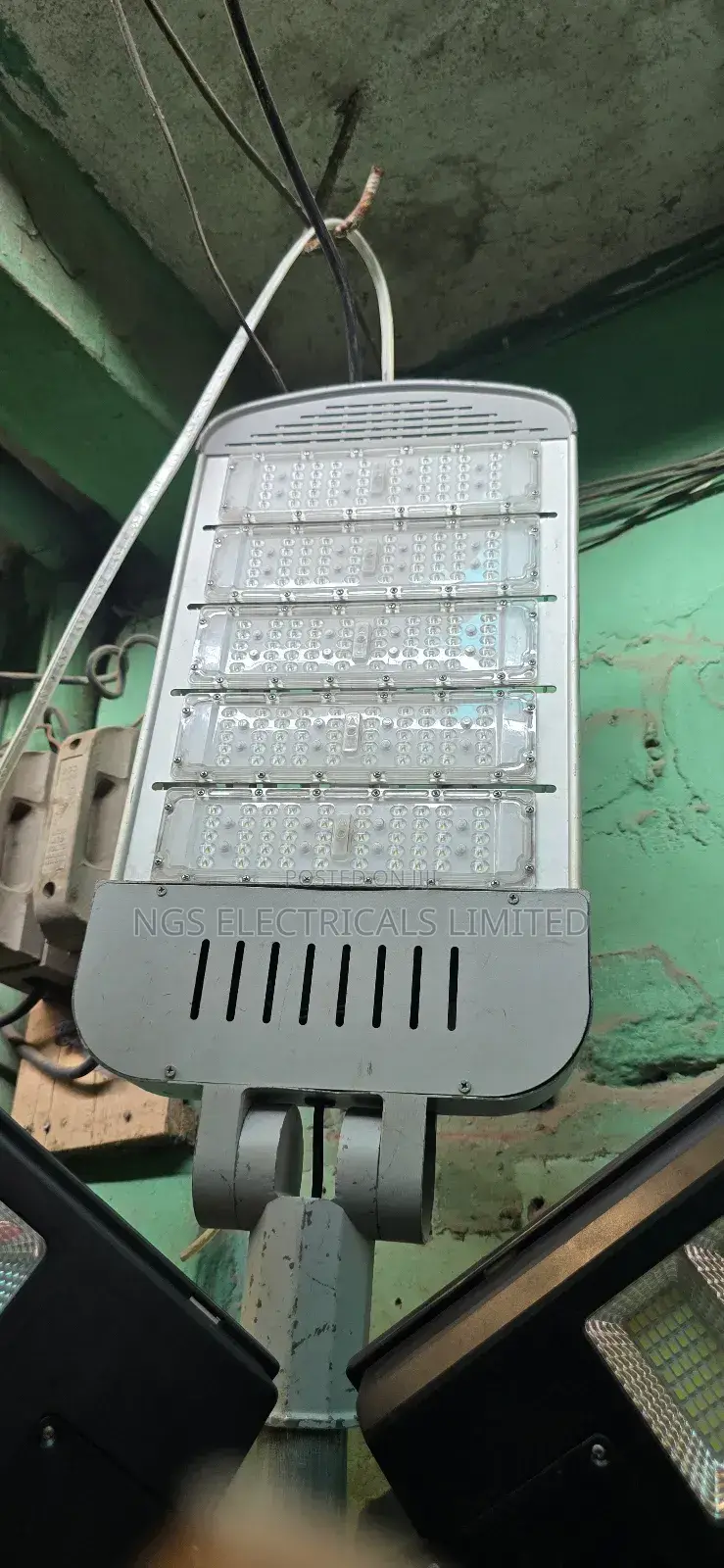 Eletric Street Light