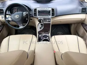 Toyota Venza AWD 2010 Blue