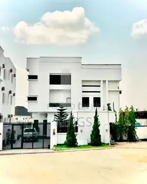 5bdrm Duplex in Guzape for sale