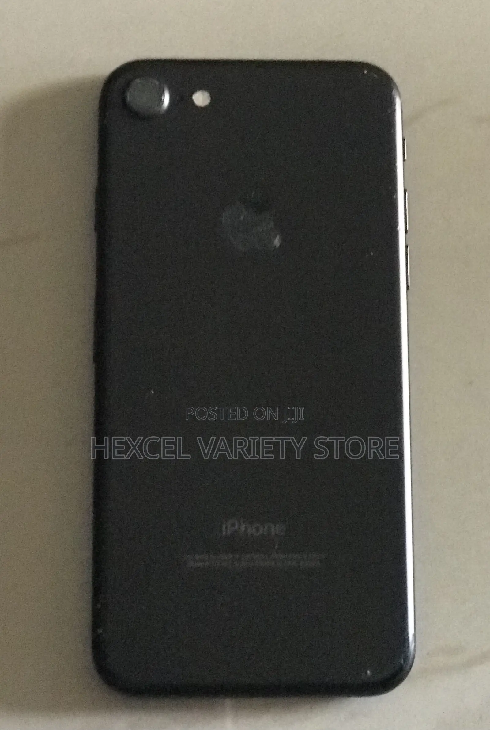 Apple iPhone 7 32 GB Black
