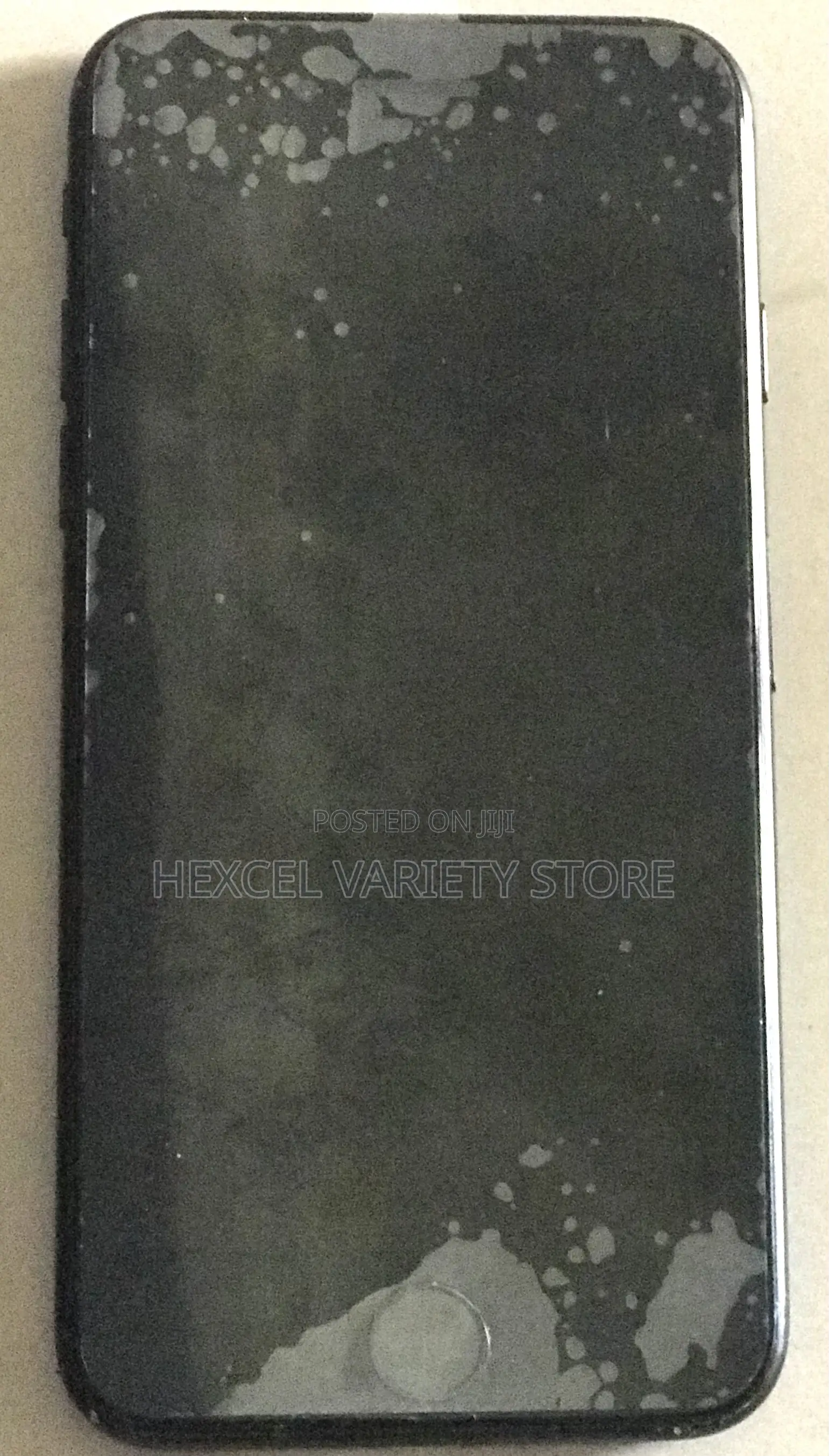 Apple iPhone 7 32 GB Black