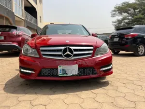 Mercedes-Benz C250 2013 Black