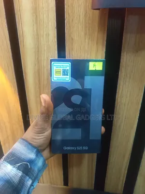 New Samsung Galaxy S21 5G 256 GB Silver
