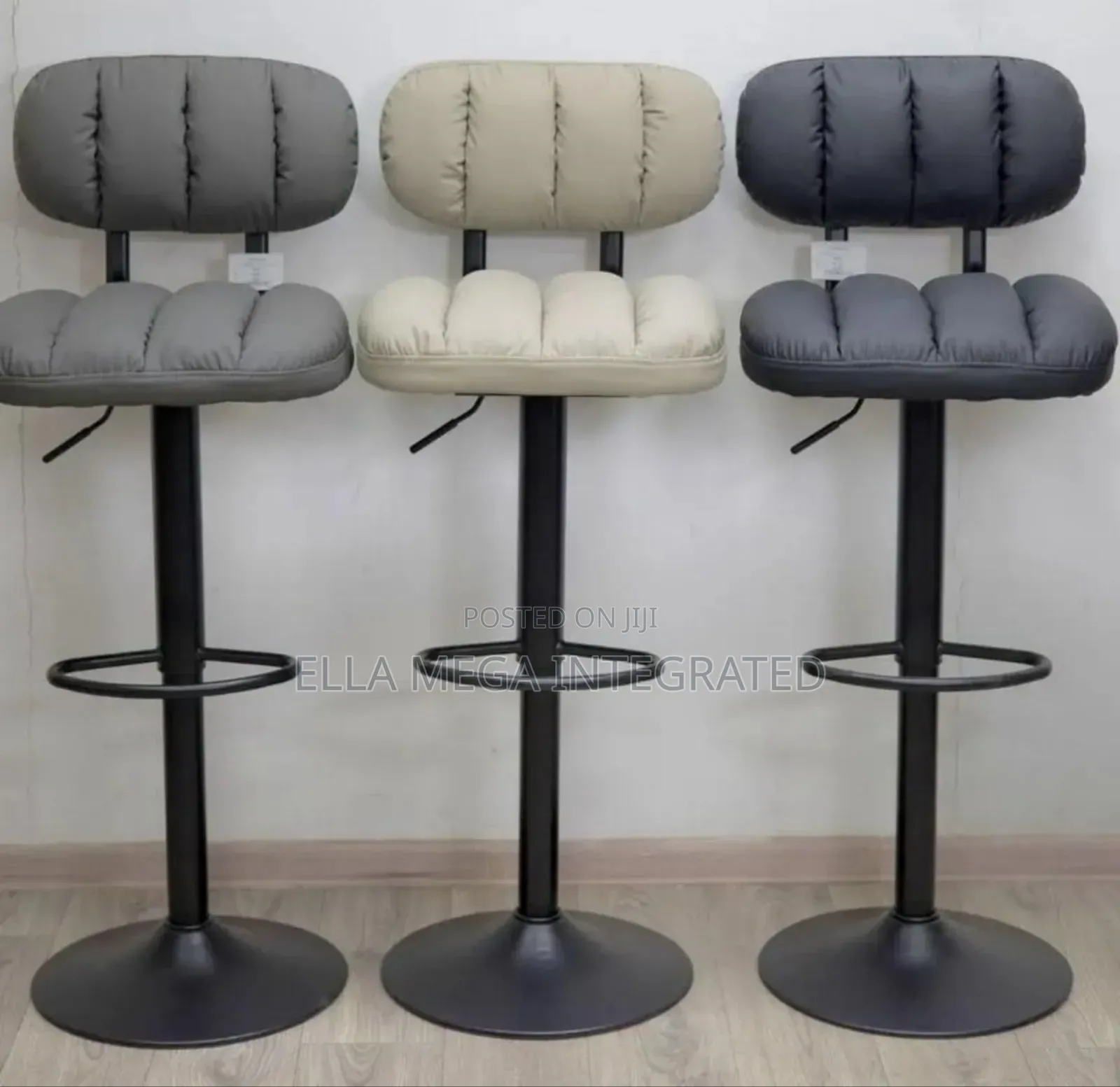 Swivel Bar Stool