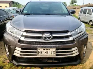 Toyota Highlander Limited V6 4x4 (3.5L 6cyl 6A) 2016 Gray