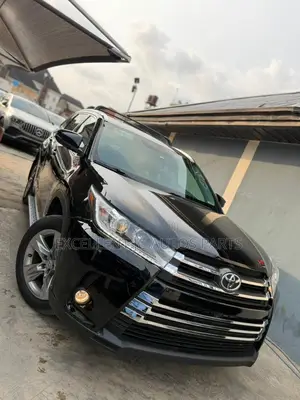 Toyota Highlander 2015 Black