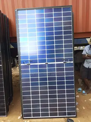 600w Solar Panels (144 Cells) We