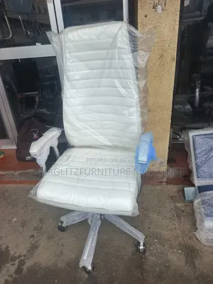 Executive Office Chair
