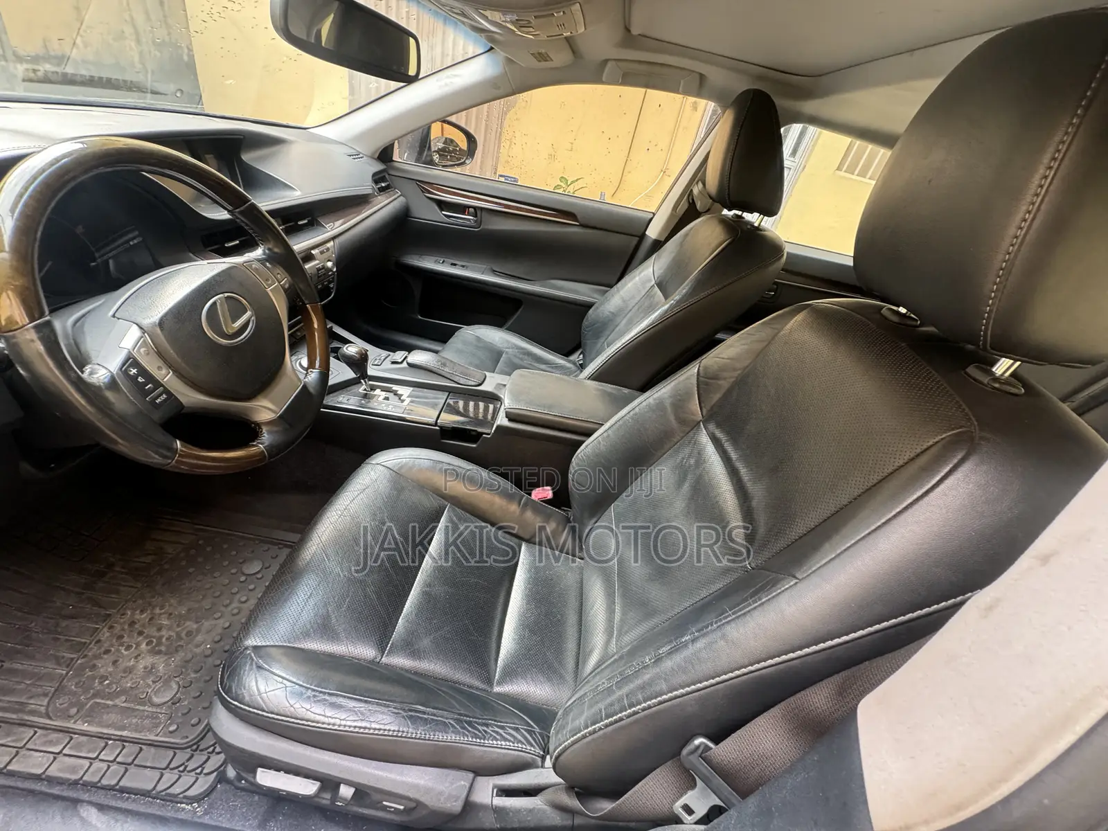 Lexus ES 2014 Gray