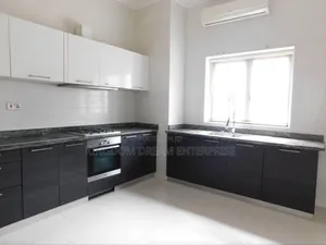 3bdrm Townhouse / Terrace in Banana Island Ikoyi for rent