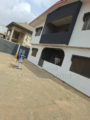 3bdrm Block of Flats in Peace Estate Baruwa for sale