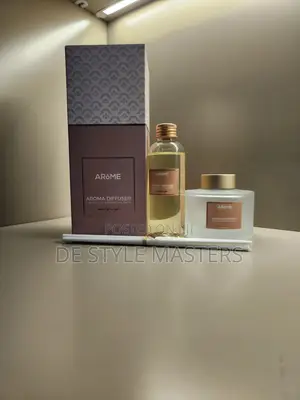 Aroma Diffuses