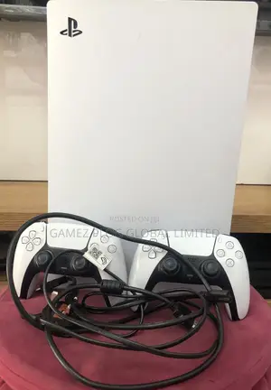 Used Ps5 Fat With 2 Pads