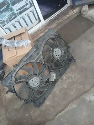 Engine Fan Audi Q5 A4 A5