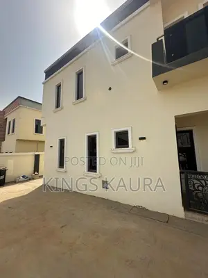 5bdrm Duplex in Wumba for sale