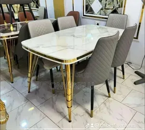 6-Seaters Dining Table