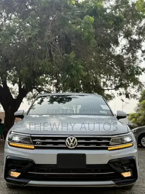 Volkswagen Tiguan 2.0T SEL FWD 2018 White