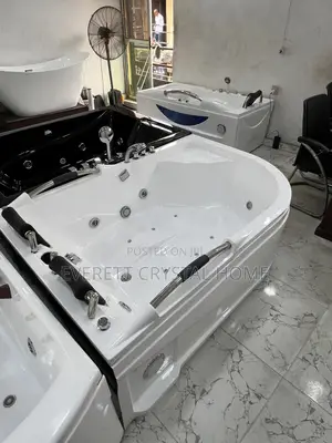 Double Jacuzzi With Body Get