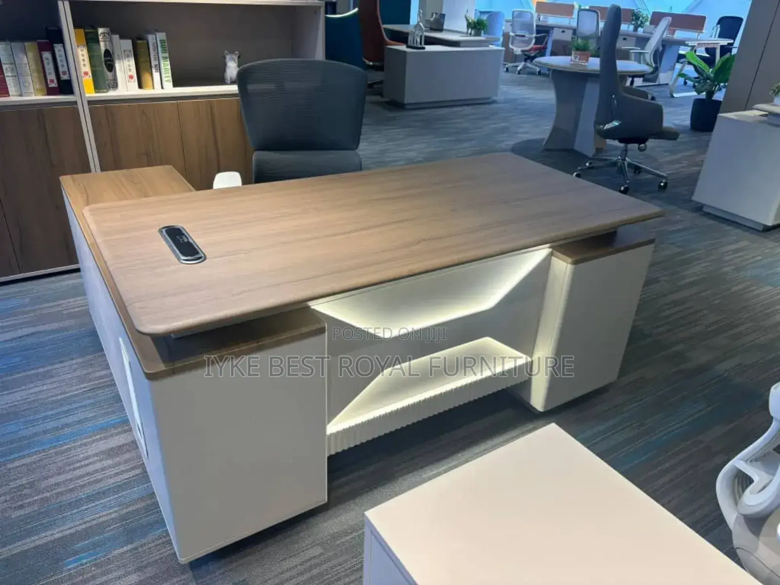 Office Executive Table With Extension Special Quality