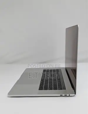 Laptop Apple MacBook Pro 2018 16GB Intel Core I9 SSD 512GB