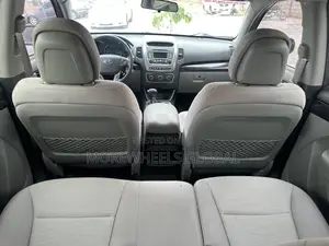 Kia Sorento Limited (SXL) 4dr SUV AWD (3.3L 6cyl 6A) 2014 Black