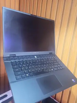 Laptop Dell 16GB Intel Core Ultra 7 SSD 1T