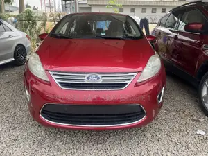 Ford Fiesta 2012 Red